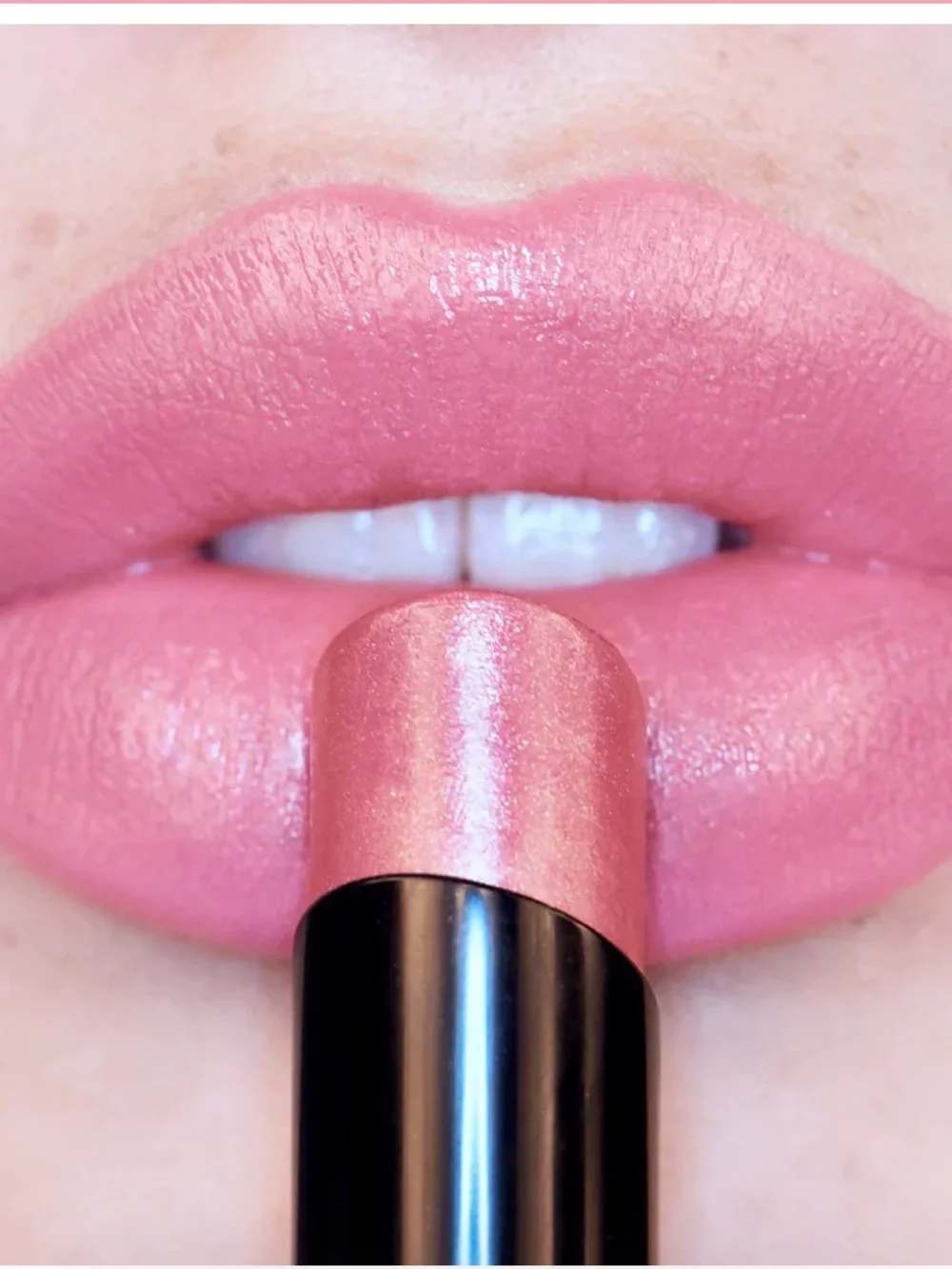 Senna Lip Luster- Pink Pop